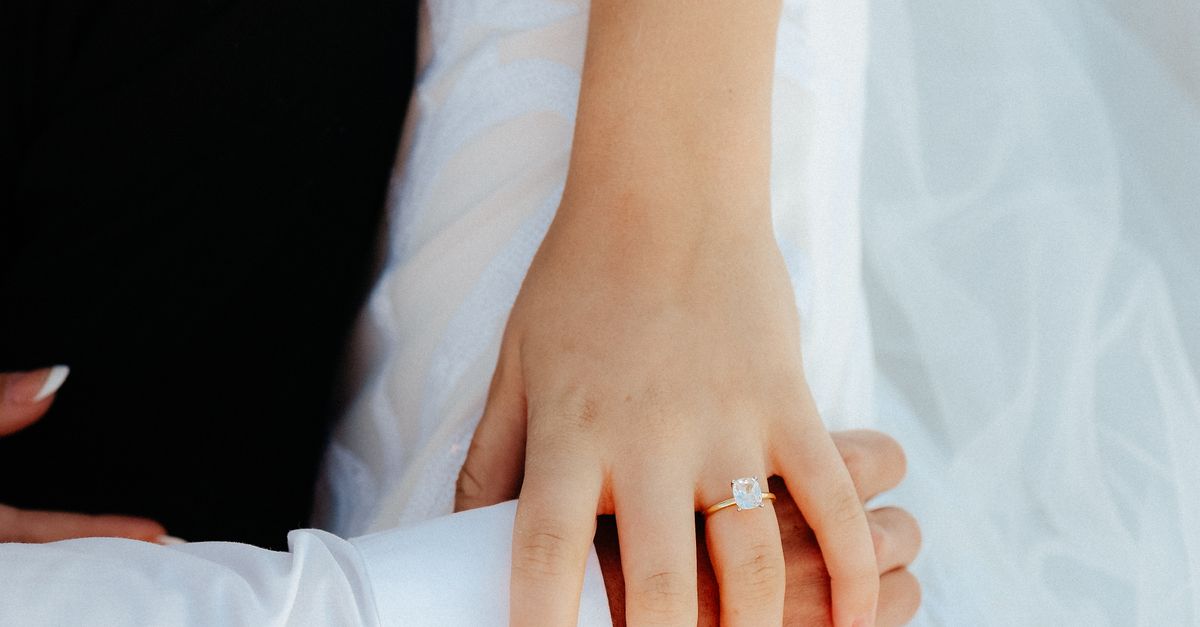 Discovering the Beauty of Australian Sapphires for Your Engagement Ring