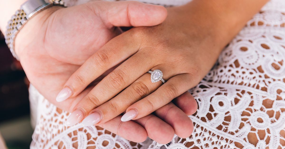 Elegant Halo Settings for Engagement Rings in Brisbane