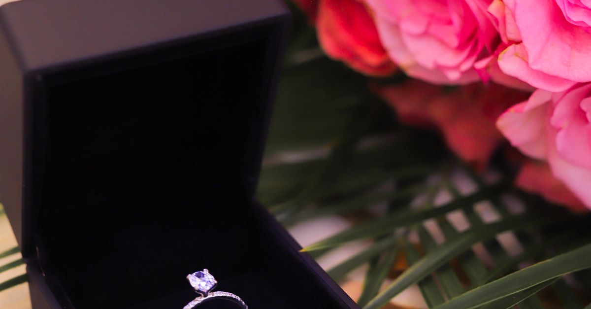 Tips for Selecting Meaningful Quotes for Personalised Engraving