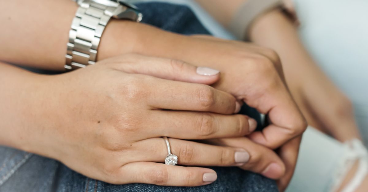 Trends in Engraving Techniques for Engagement Rings